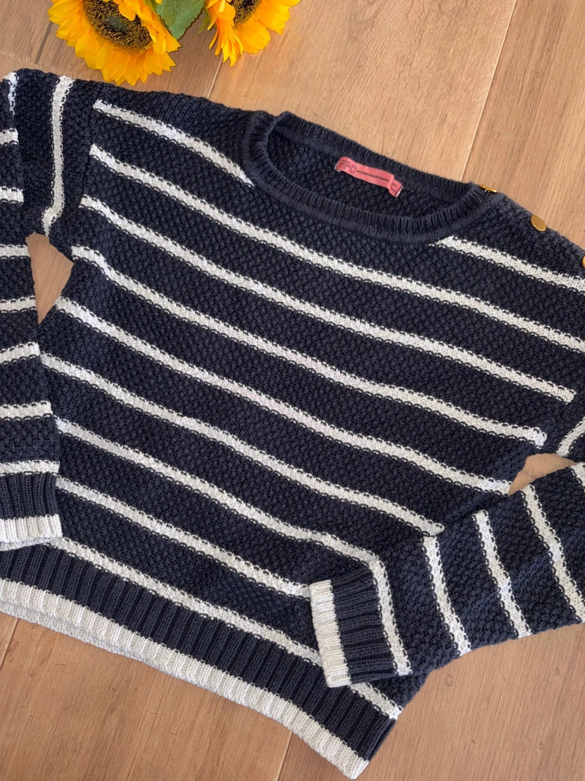 Navy blue and white FPC sweater size 10 years – photo 2
